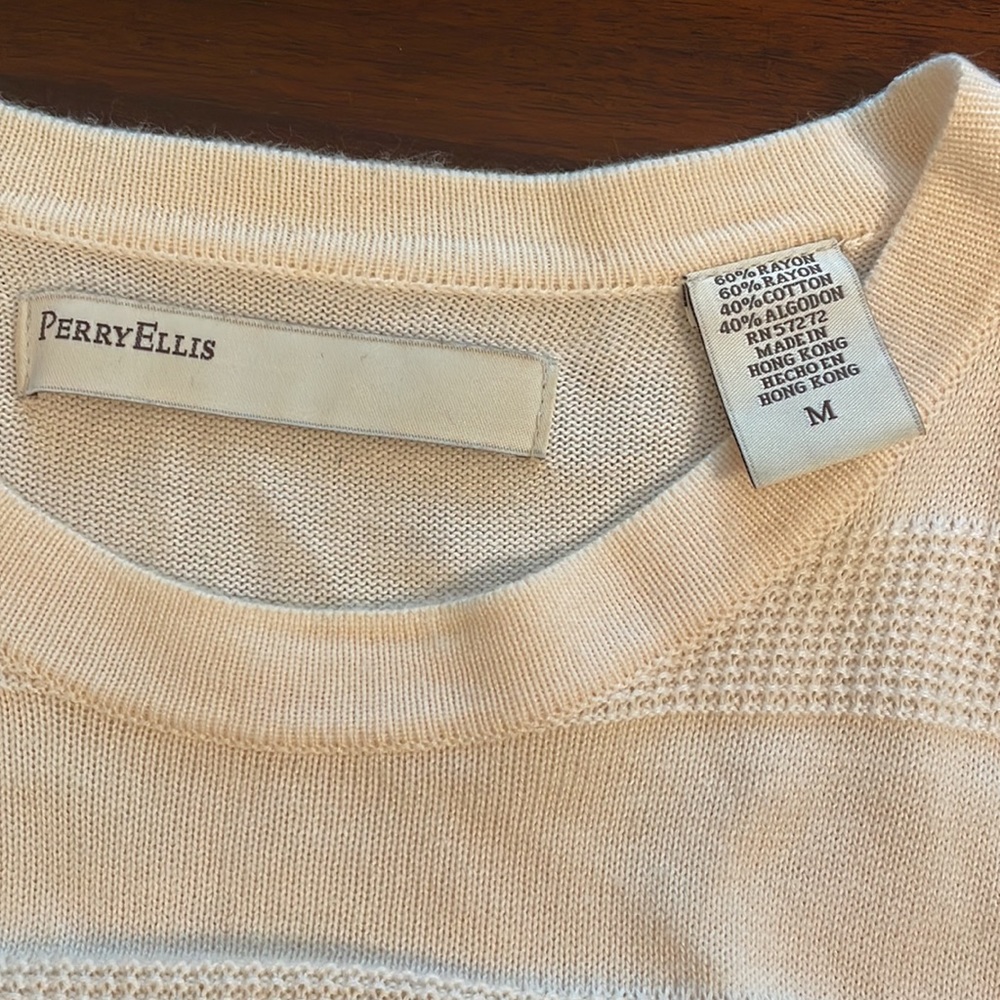 Perry Ellis Sweater - Picture 3 of 5